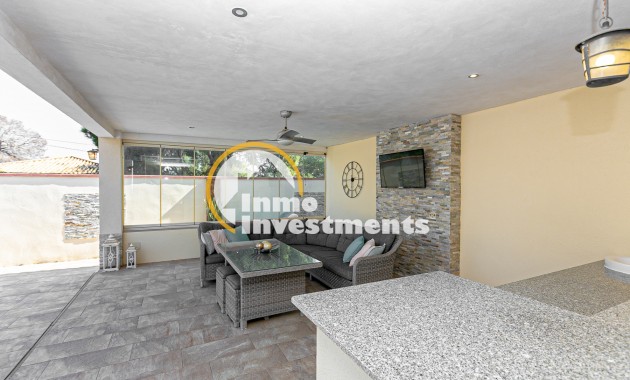 Resale - Villa - Campoamor - Lomas de Don Juan