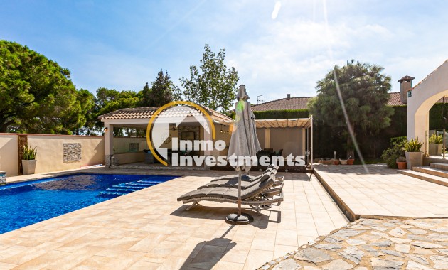 Resale - Villa - Campoamor - Lomas de Don Juan