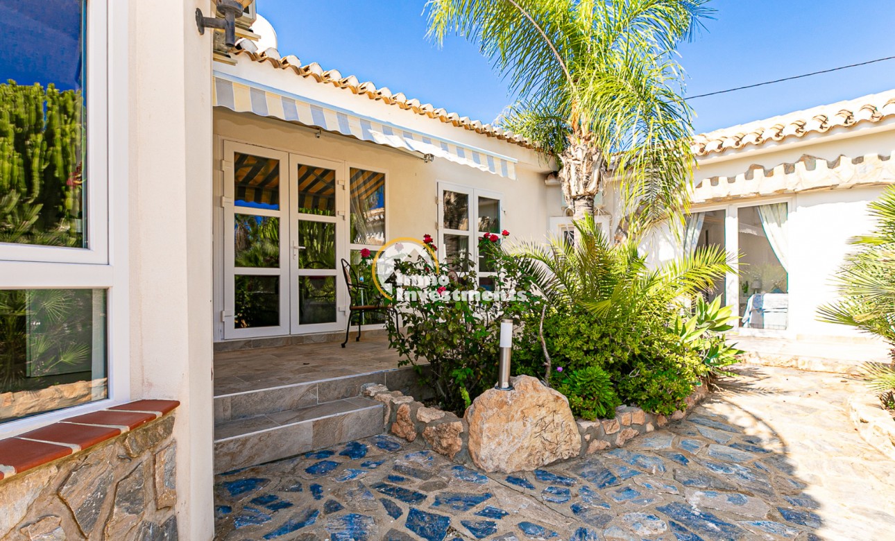 Resale - Villa - Campoamor - Lomas de Don Juan