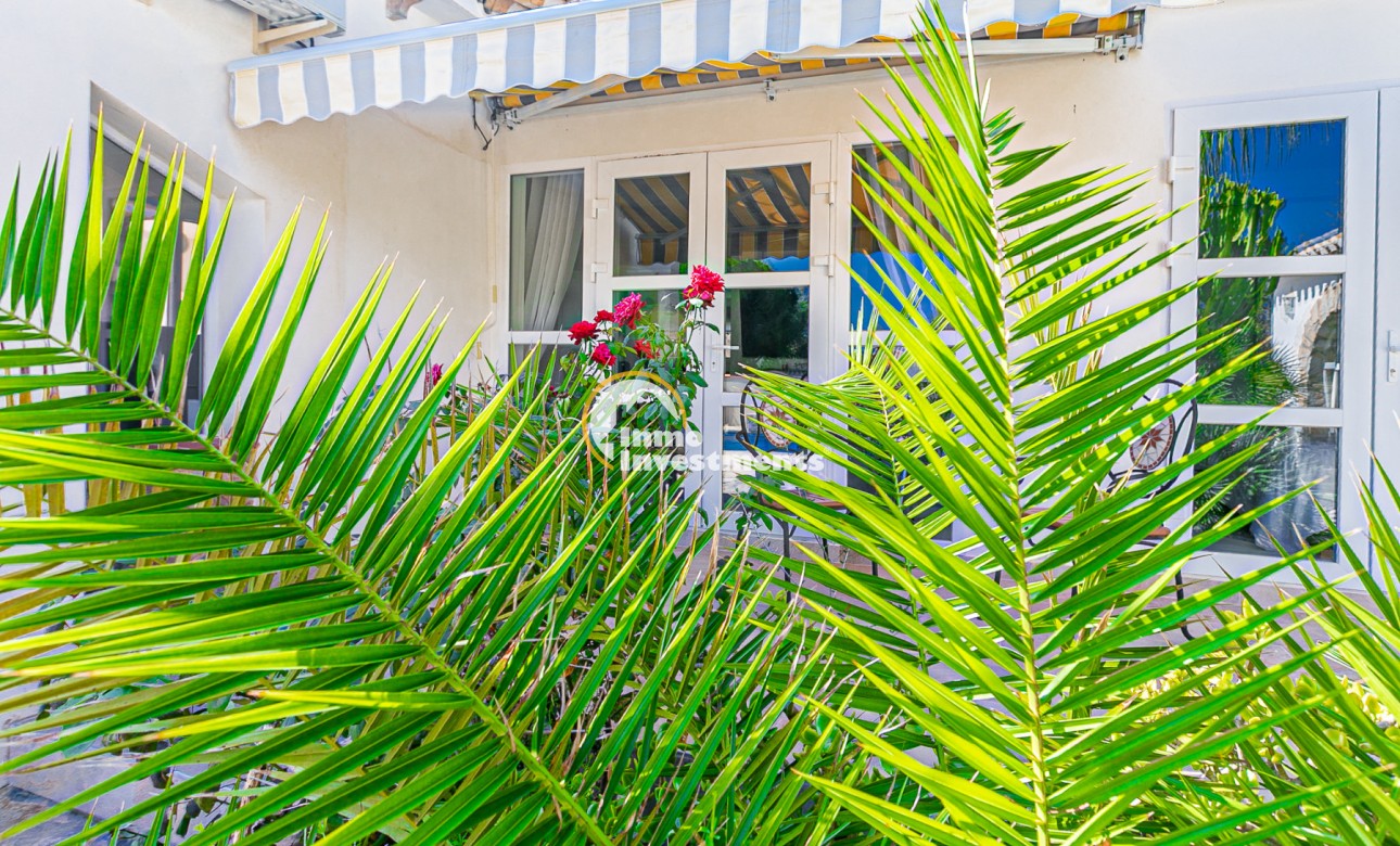 Resale - Villa - Campoamor - Lomas de Don Juan