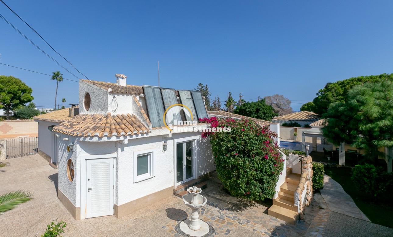 Resale - Villa - Campoamor - Lomas de Don Juan