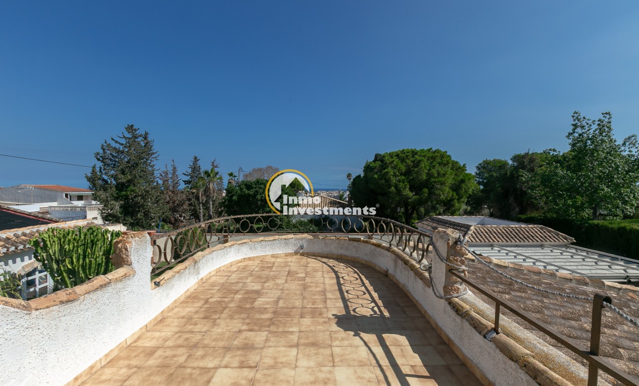 Resale - Villa - Campoamor - Lomas de Don Juan