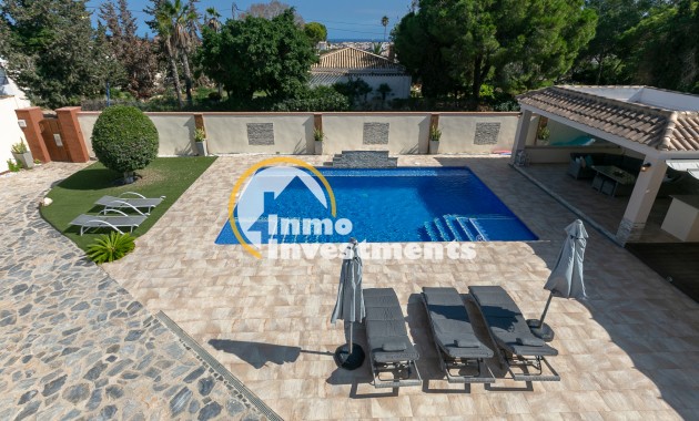 Resale - Villa - Campoamor - Lomas de Don Juan