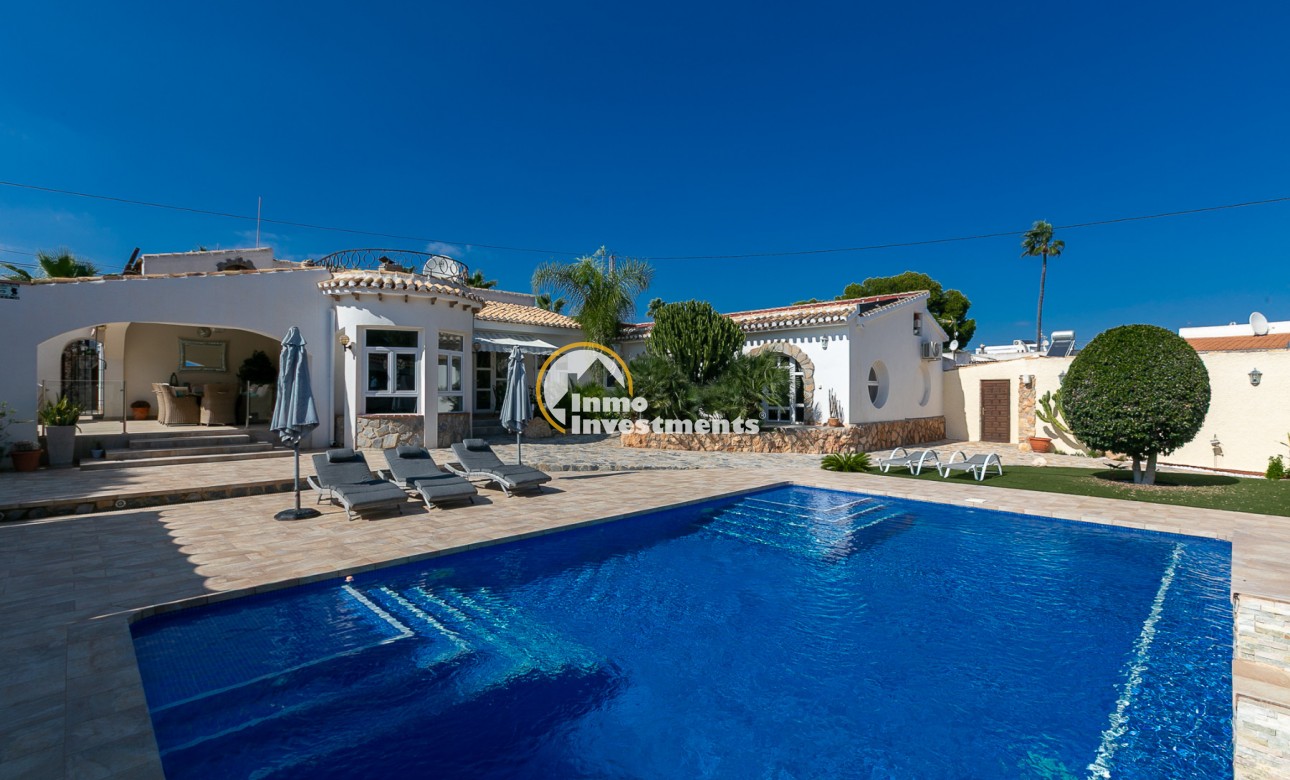 Resale - Villa - Campoamor - Lomas de Don Juan