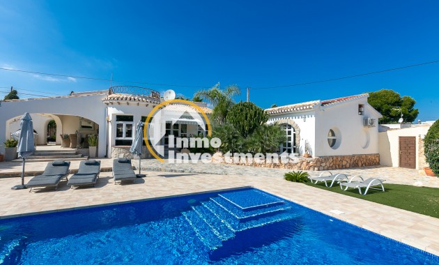 Resale - Villa - Campoamor - Lomas de Don Juan