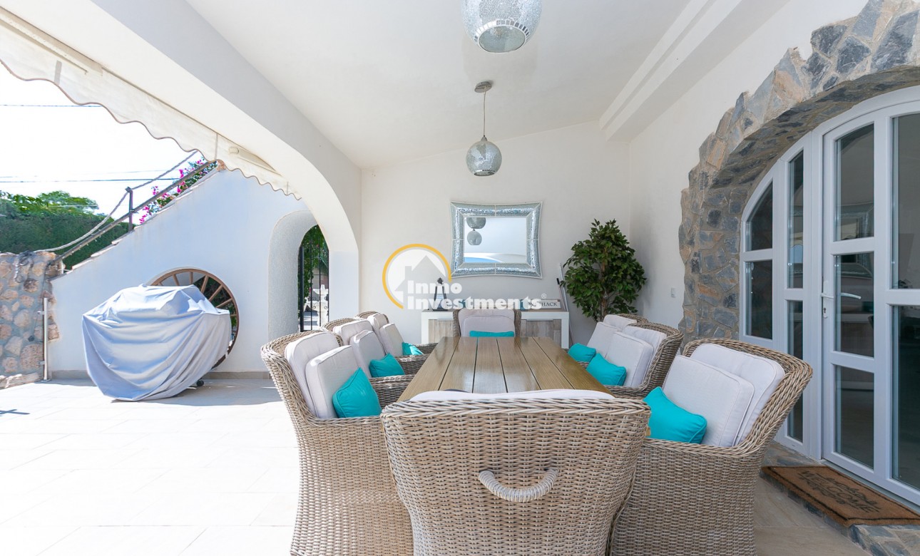 Resale - Villa - Campoamor - Lomas de Don Juan