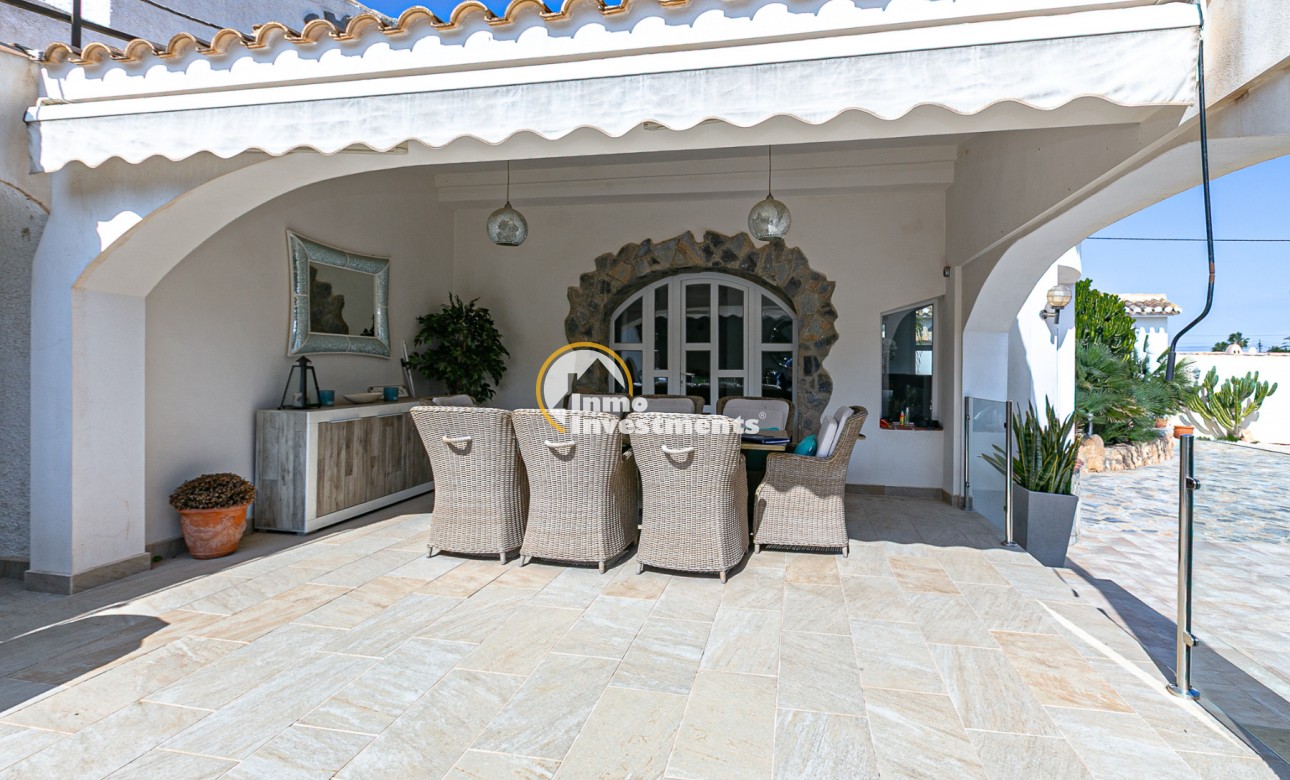 Resale - Villa - Campoamor - Lomas de Don Juan