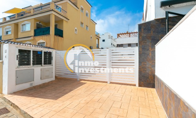 Till salu - Town house - Guardamar del Segura