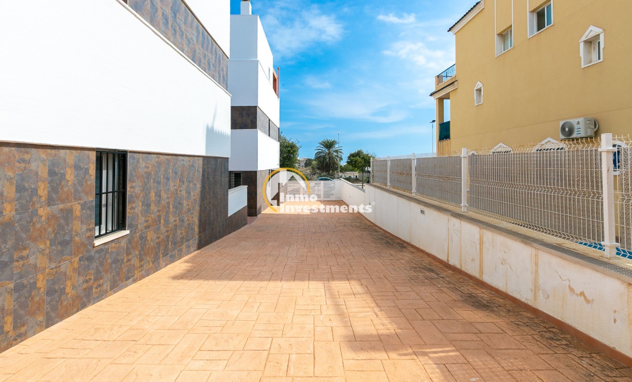 Till salu - Town house - Guardamar del Segura