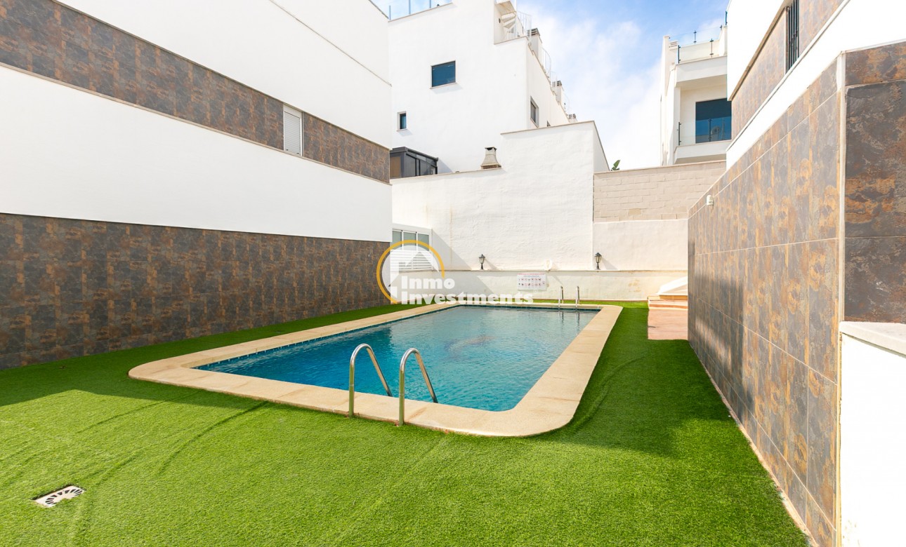 Till salu - Town house - Guardamar del Segura