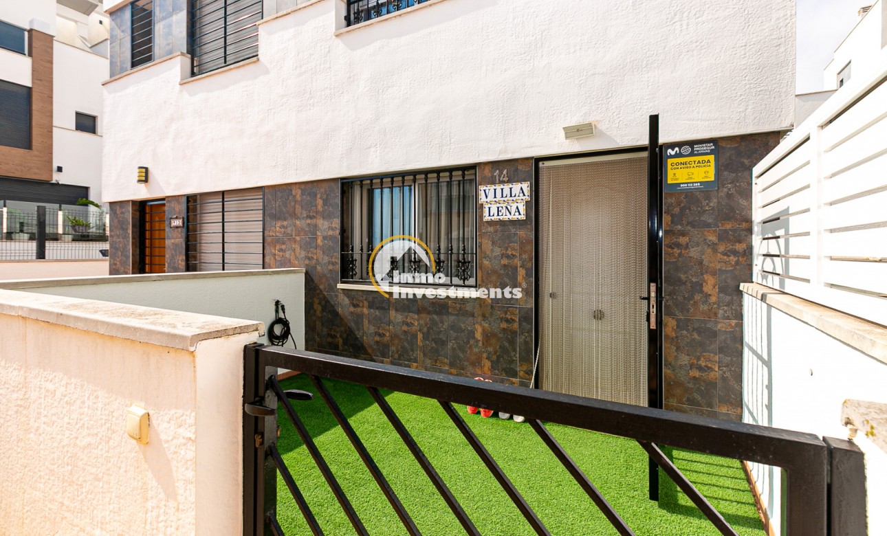 Till salu - Town house - Guardamar del Segura