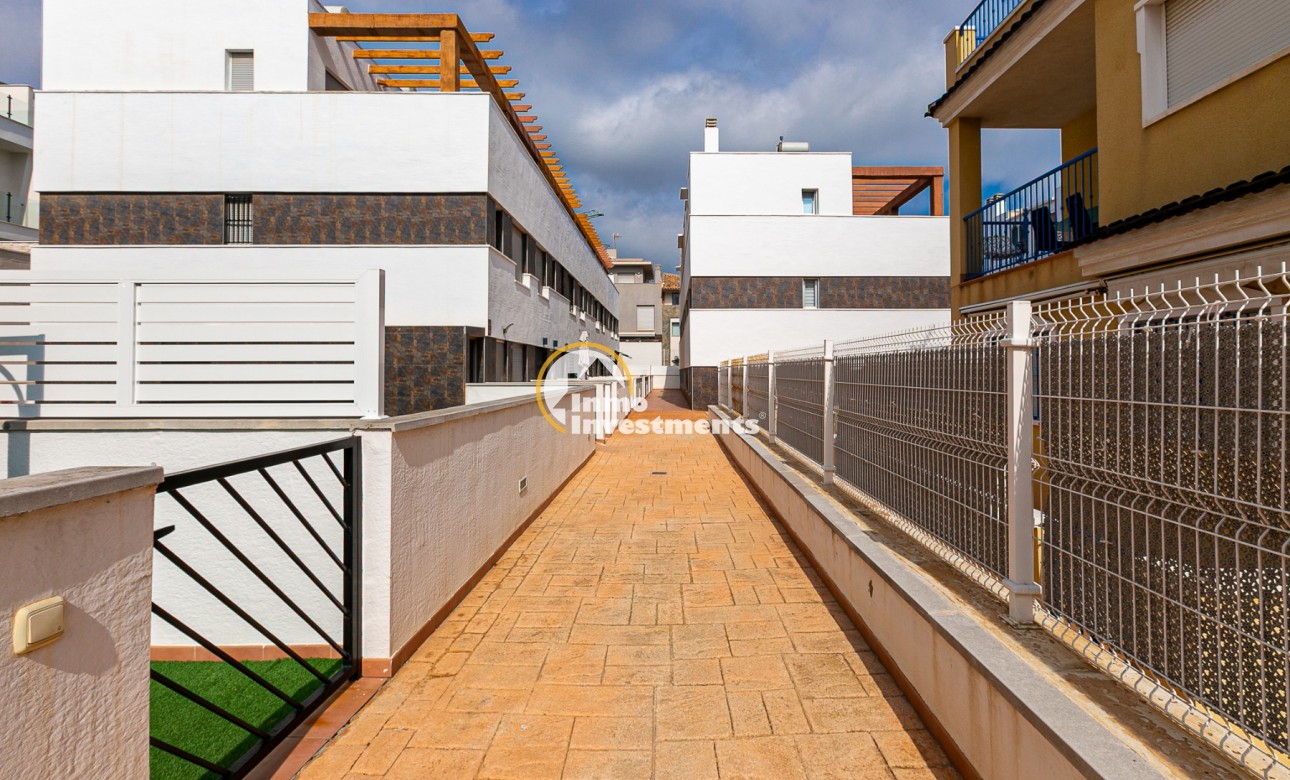 Till salu - Town house - Guardamar del Segura