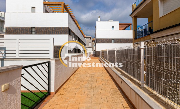 Till salu - Town house - Guardamar del Segura