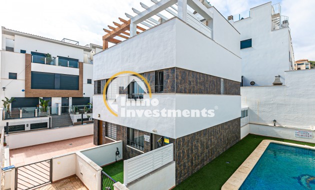 Till salu - Town house - Guardamar del Segura