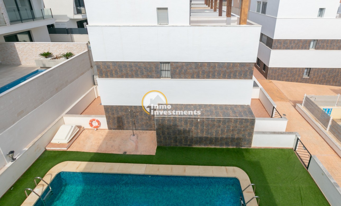 Till salu - Town house - Guardamar del Segura