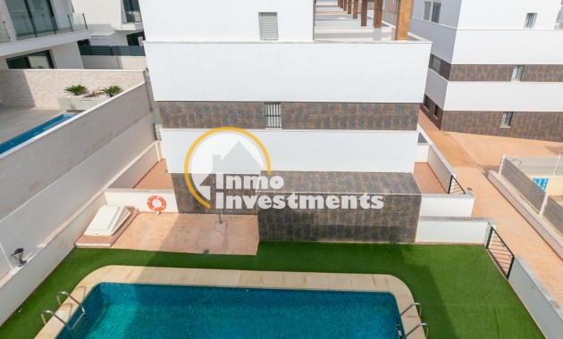 Till salu - Town house - Guardamar del Segura