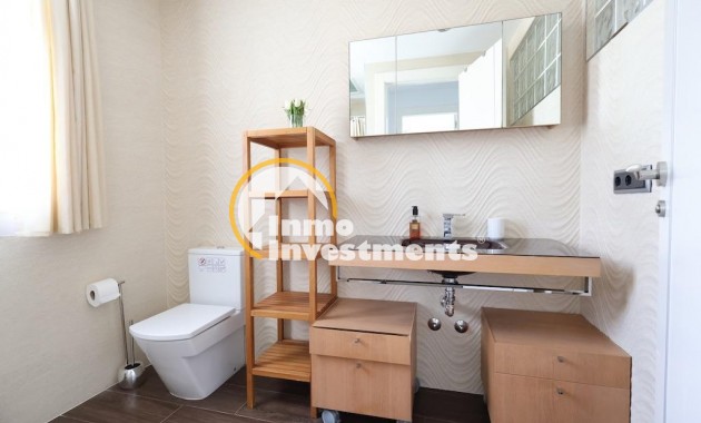 Bestaande bouw - Villa - Cabo Roig