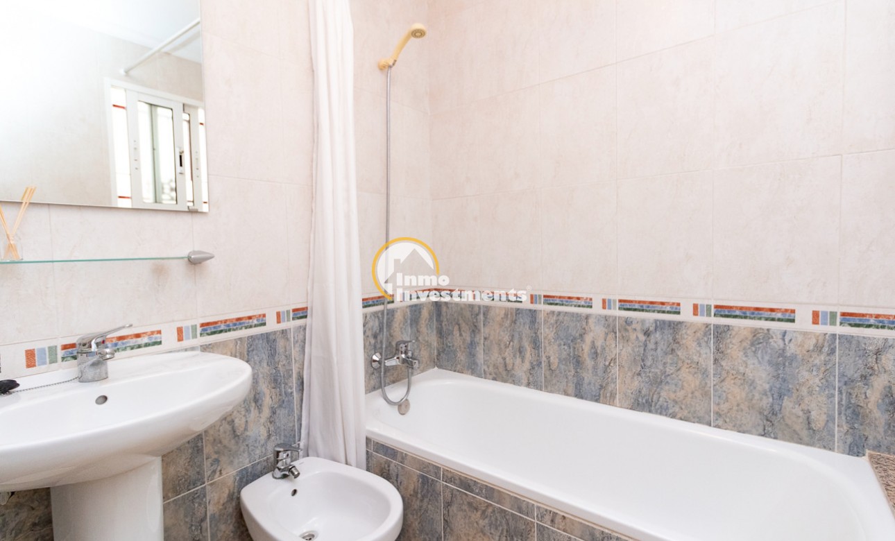 Resale - Town house - Playa Flamenca