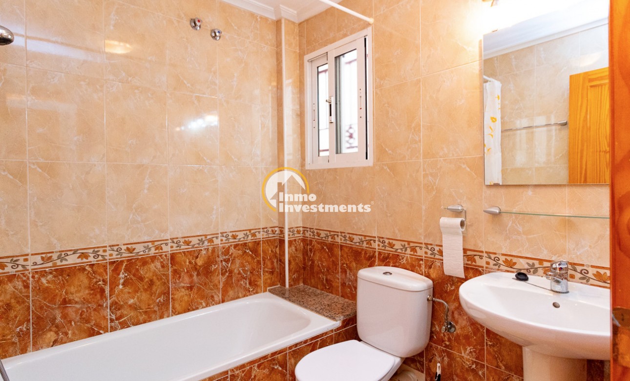 Resale - Town house - Playa Flamenca
