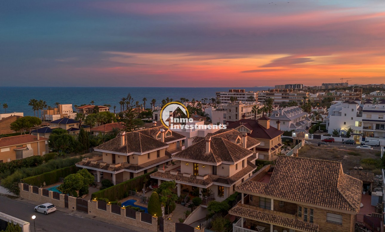 Gebrauchtimmobilien - Villa - Torrevieja - La Veleta
