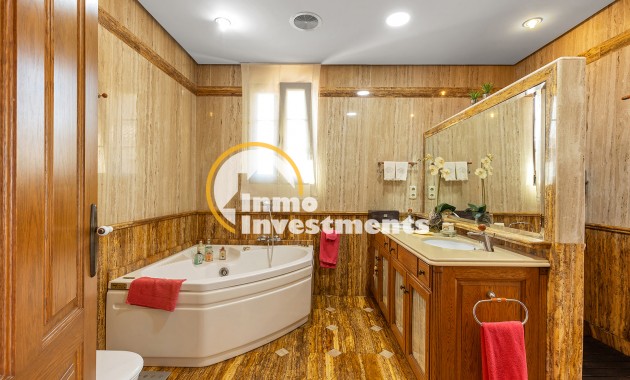 Gebrauchtimmobilien - Villa - Torrevieja - La Veleta