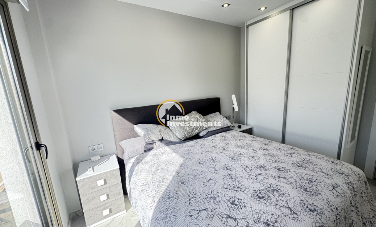 Resale - Villa - Villamartin - Pau 26