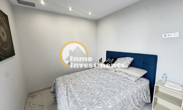 Resale - Villa - Villamartin - Pau 26