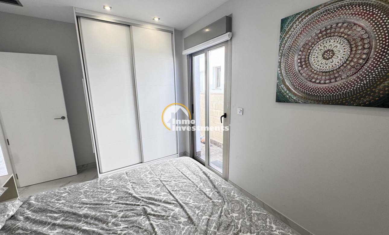 Resale - Villa - Villamartin - Pau 26