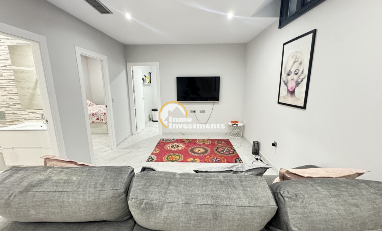 Resale - Villa - Villamartin - Pau 26