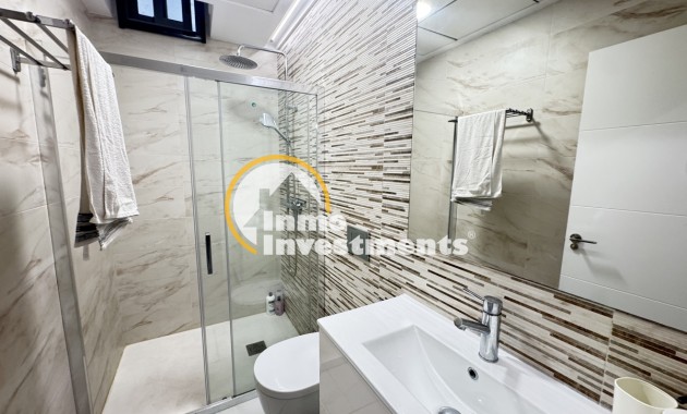 Resale - Villa - Villamartin - Pau 26