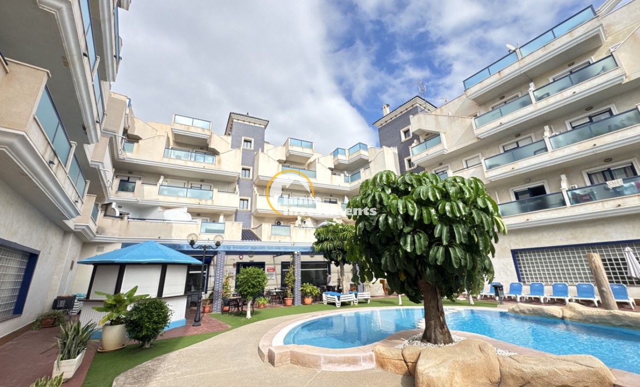 Resale - Apartment - Cabo Roig