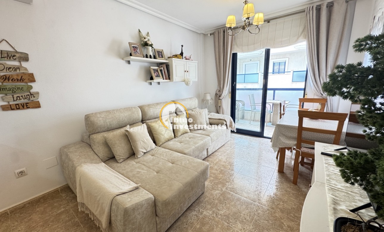 Resale - Apartment - Cabo Roig