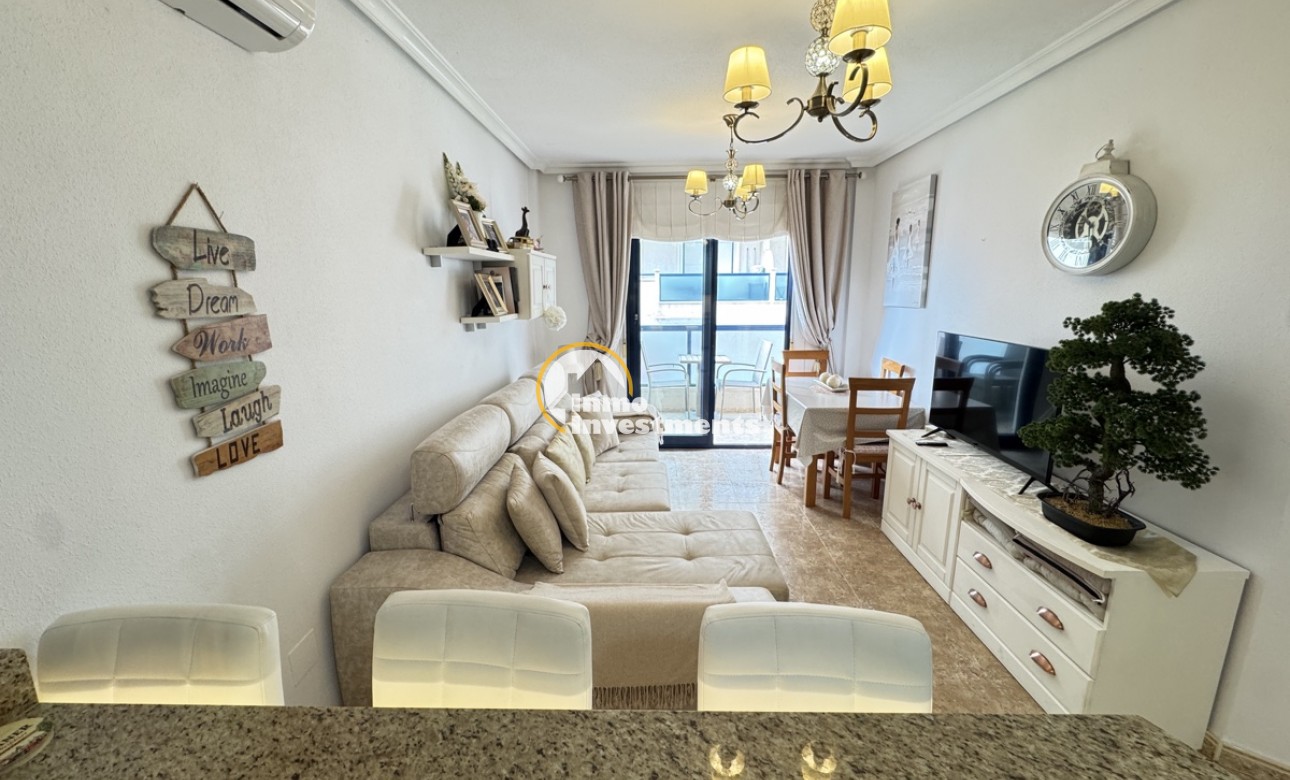 Resale - Apartment - Cabo Roig