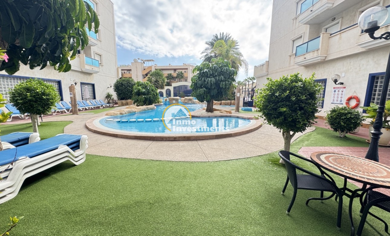 Resale - Apartment - Cabo Roig