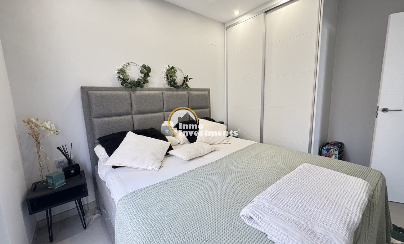 Resale - Villa - Villamartin - Pau 26