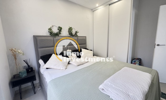 Resale - Villa - Villamartin - Pau 26