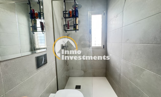 Resale - Villa - Villamartin - Pau 26