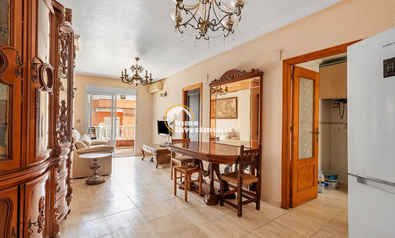 Resale - Apartment - Torrevieja - Torrevieja Centre