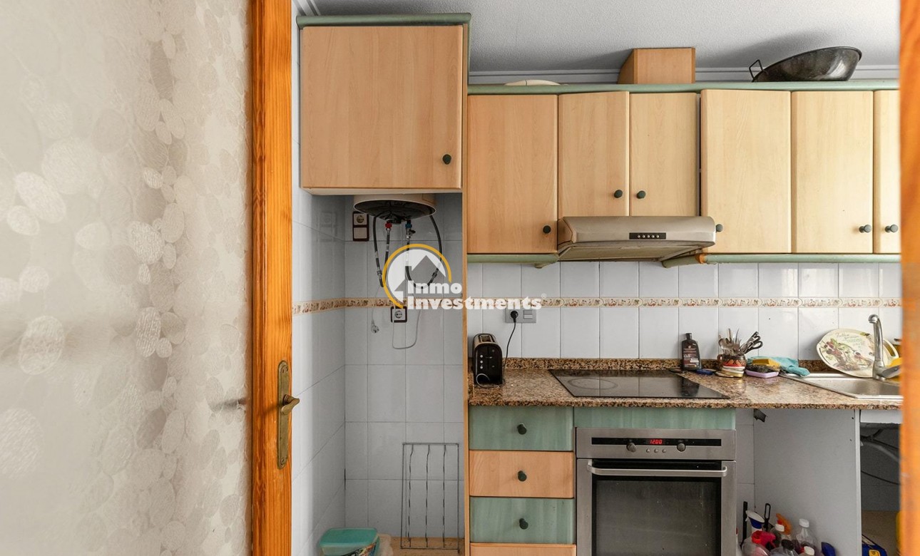 Resale - Apartment - Torrevieja - Torrevieja Centre