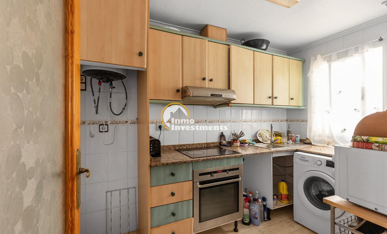 Resale - Apartment - Torrevieja - Torrevieja Centre