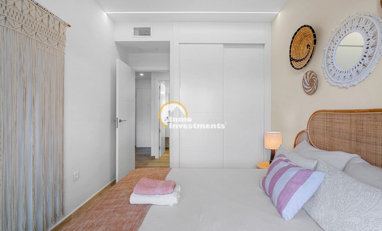 Resale - Apartment - Villamartin