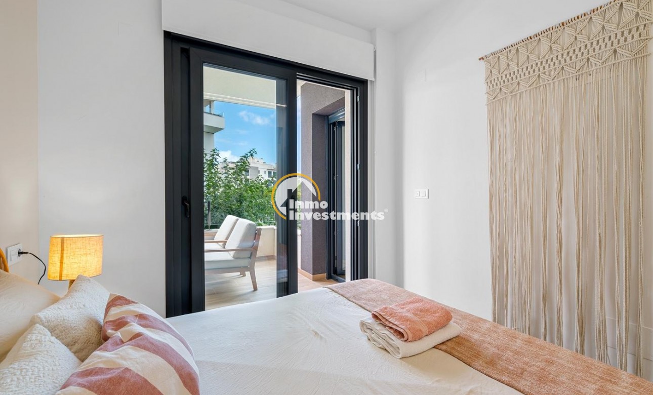 Resale - Apartment - Villamartin