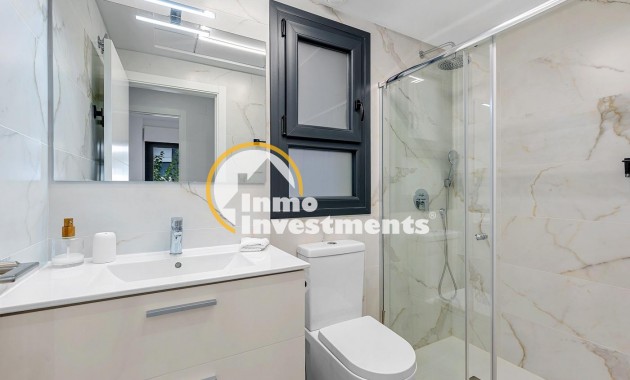 Resale - Apartment - Villamartin