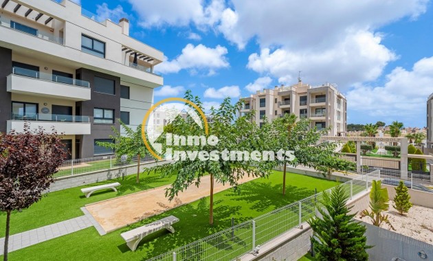 Resale - Apartment - Villamartin