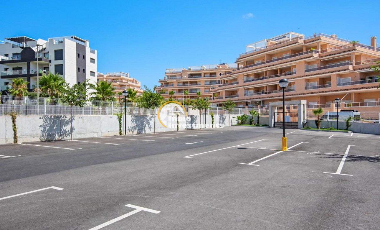 Resale - Apartment - Villamartin