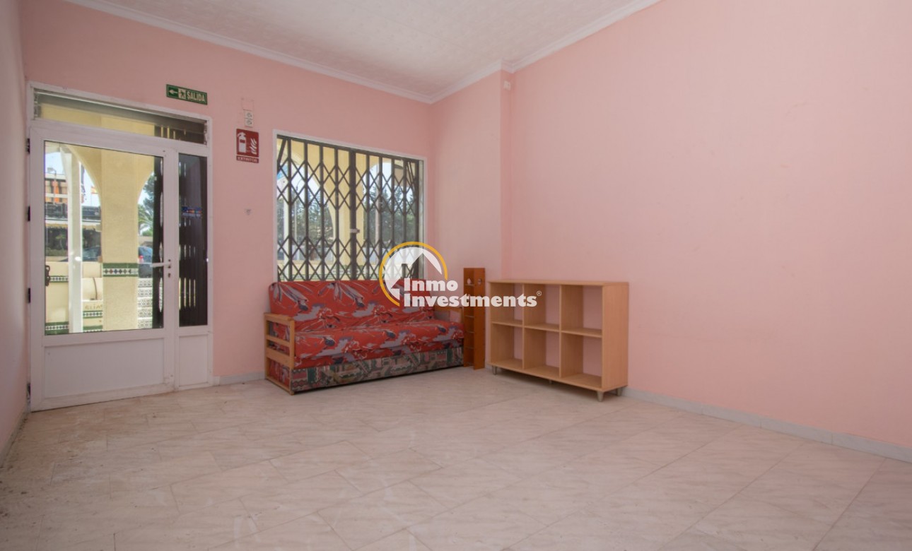 Resale - Commercial - La Mata - Torre la Mata