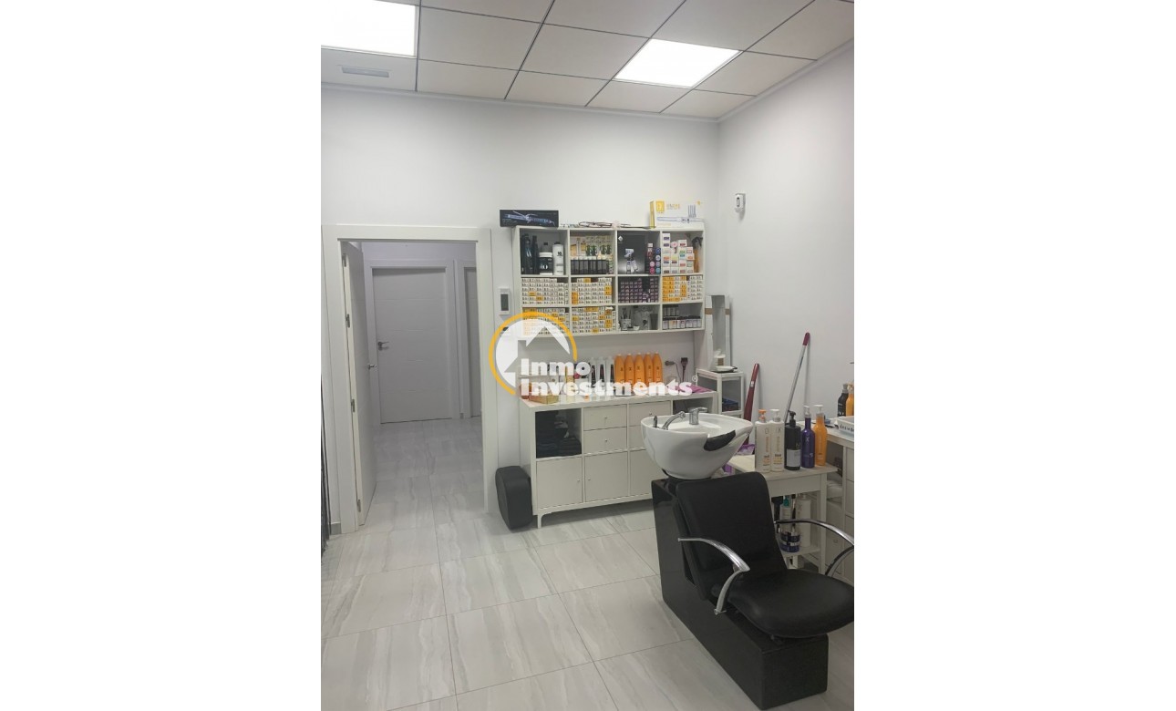 Resale - Commercial - Orihuela Costa - La Zenia