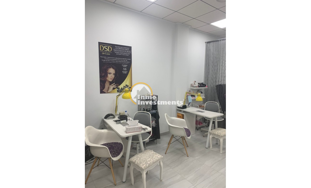 Resale - Commercial - Orihuela Costa - La Zenia