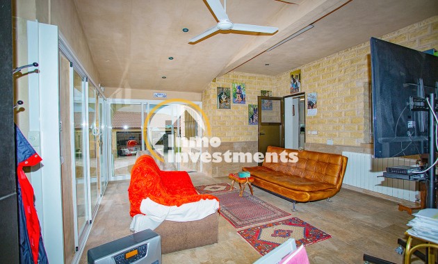 Bestaande bouw - Villa - Elche - 