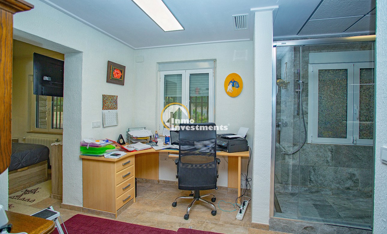 Bestaande bouw - Villa - Elche - 